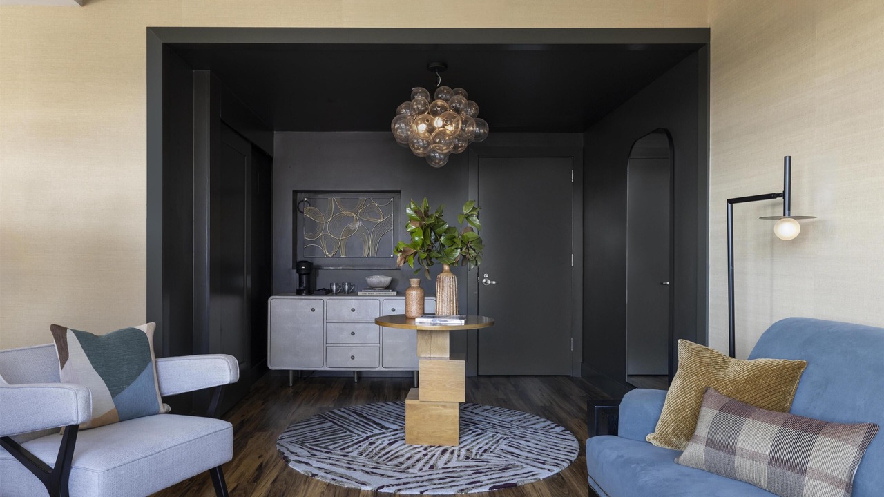 Photo of Bedroom in Oakland