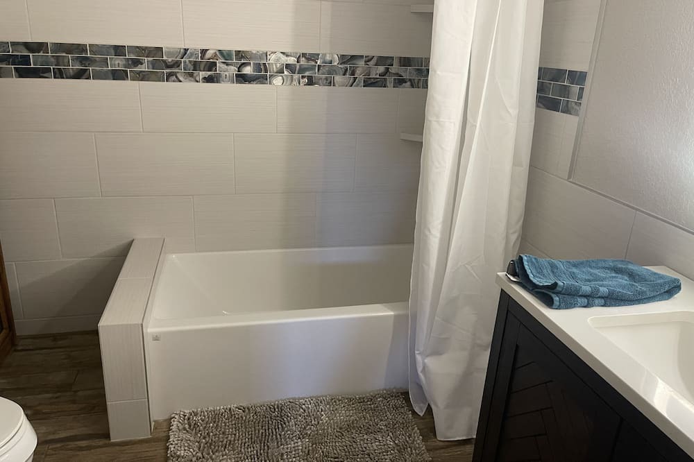Photo of Bathroom in Wickenburg