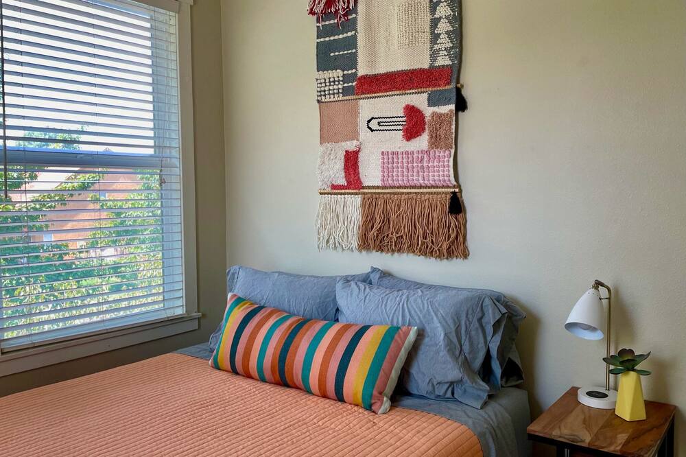 Photo of Bedroom in Chico