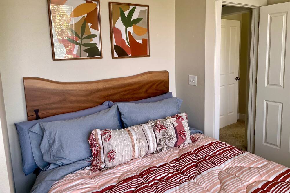 Photo of Bedroom in Chico