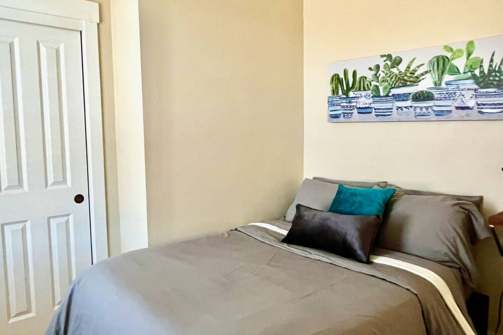 Photo of Bedroom in Chico