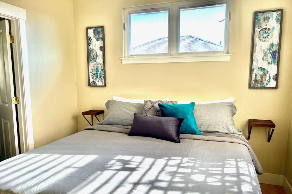 Photo of Bedroom in Chico