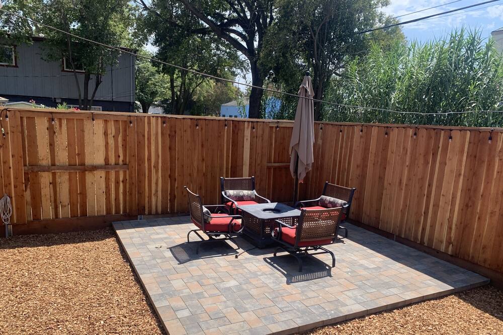 Photo of Patio Balcony in Old North Davis