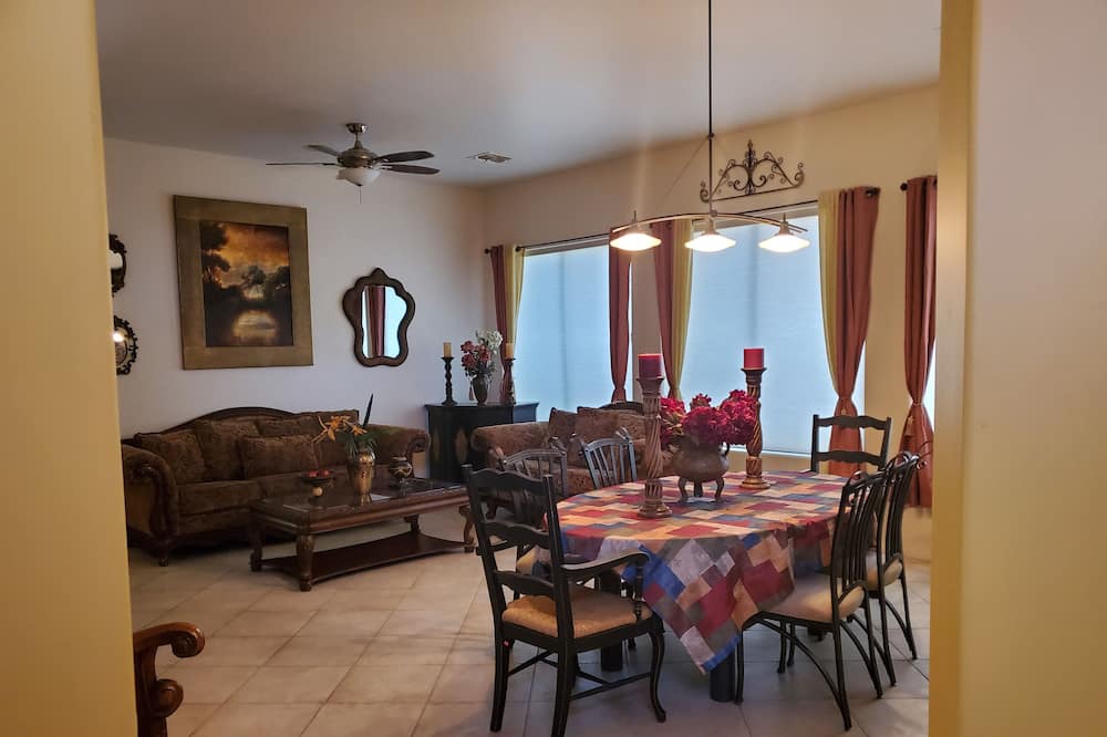 Photo of Kitchen in South Mountain