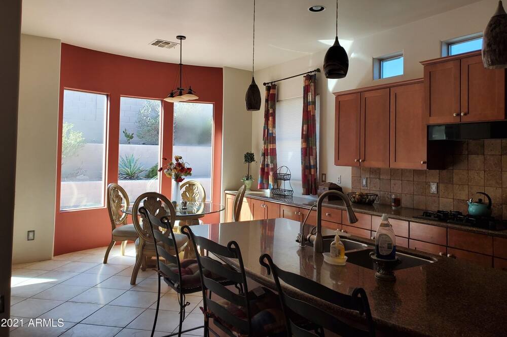 Photo of Kitchen in South Mountain
