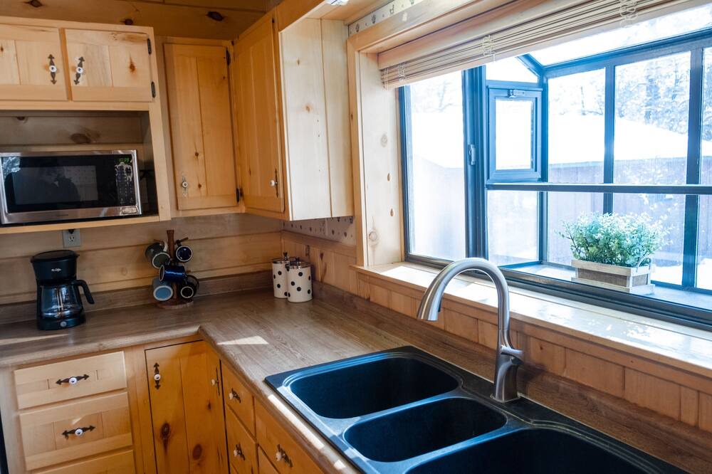 Photo of Kitchen in Ponderosa Park