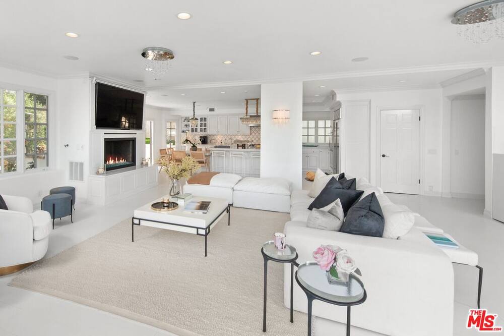 Photo of Livingroom in Pacific Palisades