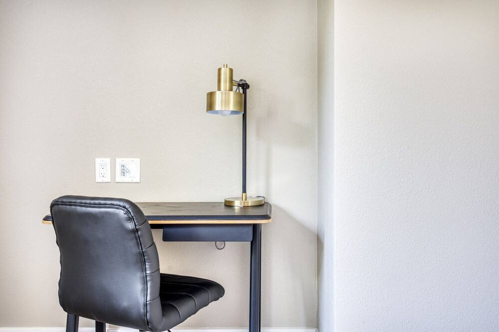 Photo of Bedroom in Campbell