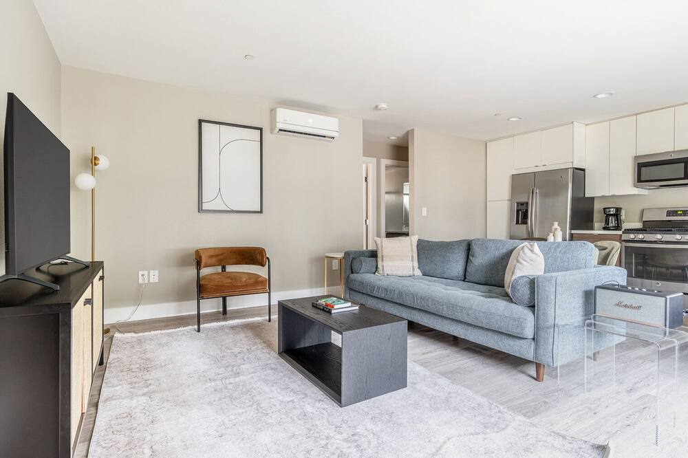 Photo of Livingroom in Campbell