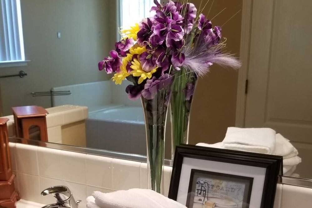 Photo of Bathroom in Squaw Valley