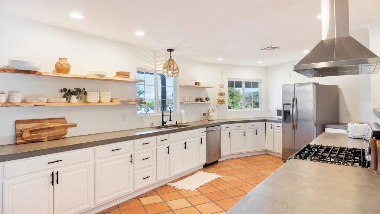 Photo of Kitchen in Yucca Valley