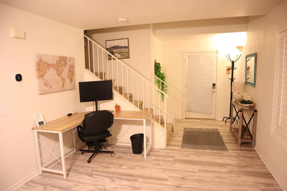 Photo of Bedroom in Lake Elsinore