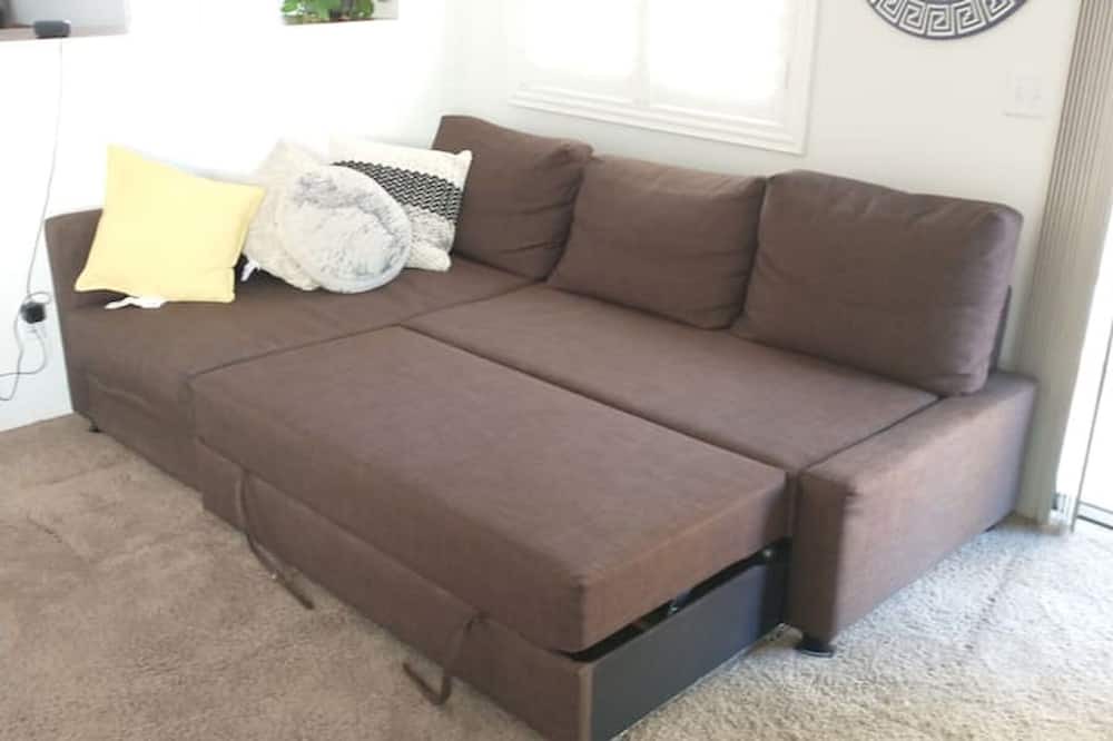 Photo of Bedroom in Lake Elsinore