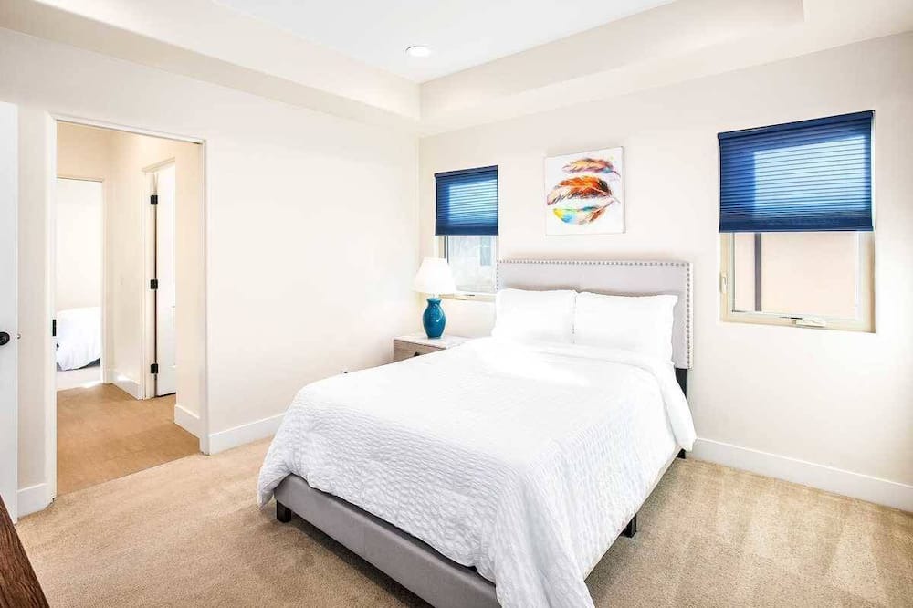 Photo of Bedroom in Glendora