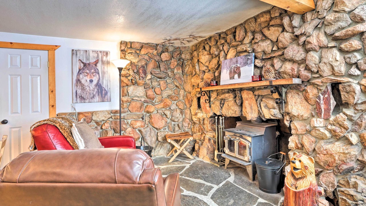 Photo of Livingroom in Big Bear City