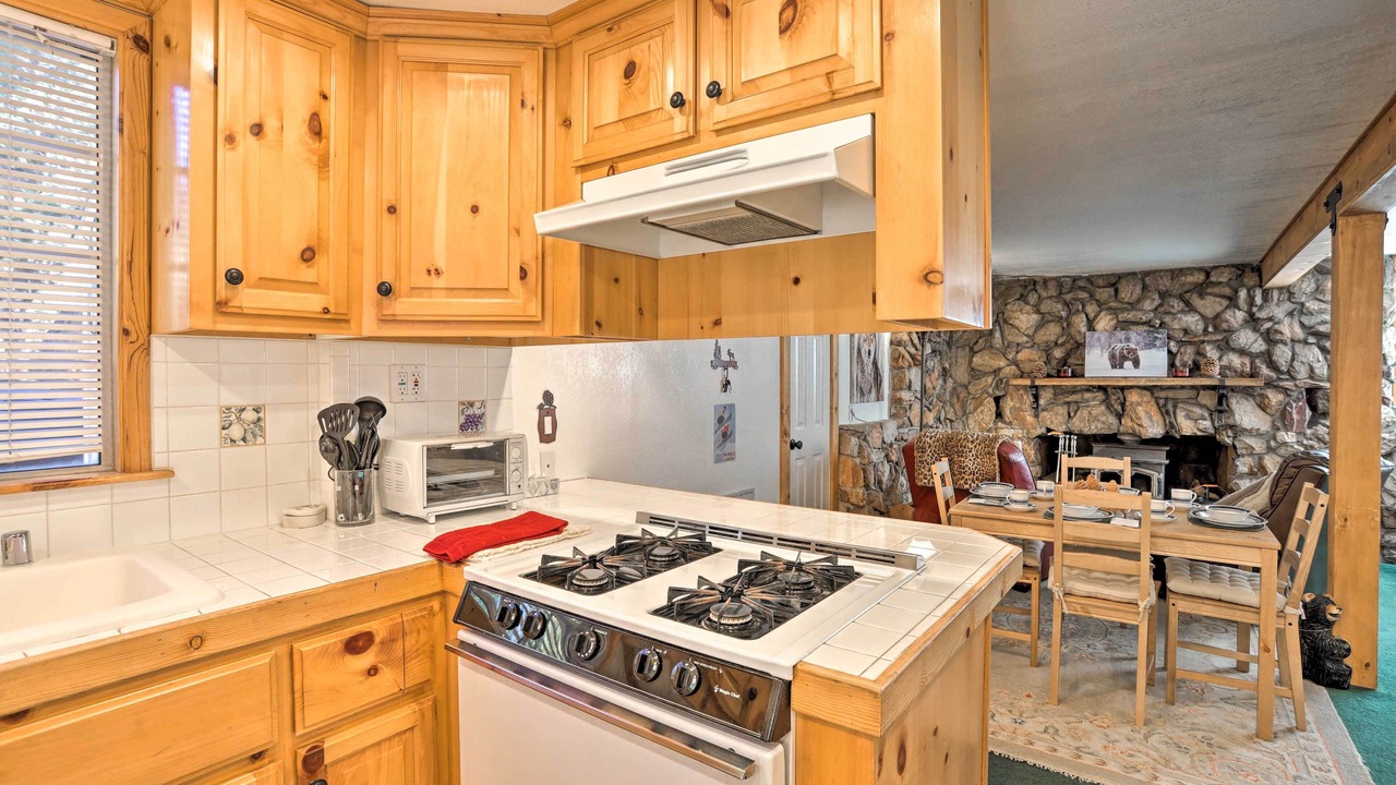 Photo of Kitchen in Big Bear City