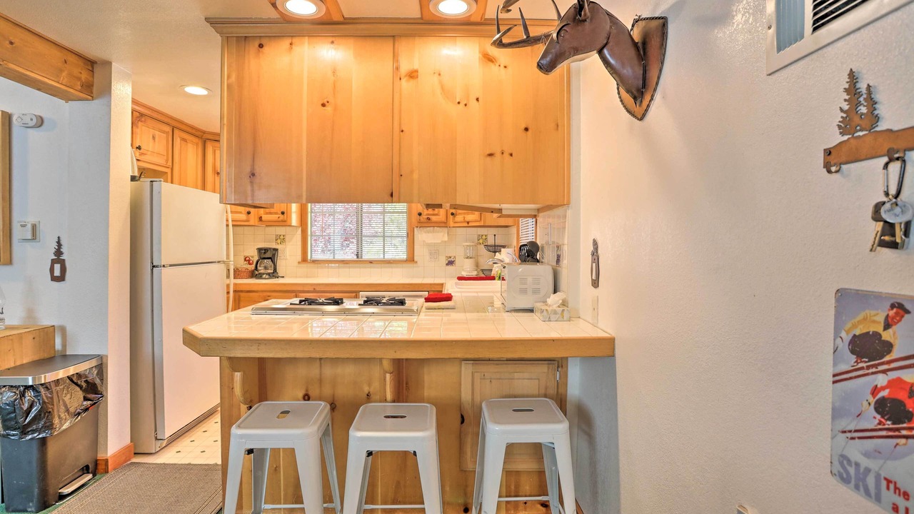Photo of Kitchen in Big Bear City