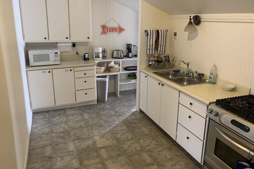Photo of Kitchen in Downieville