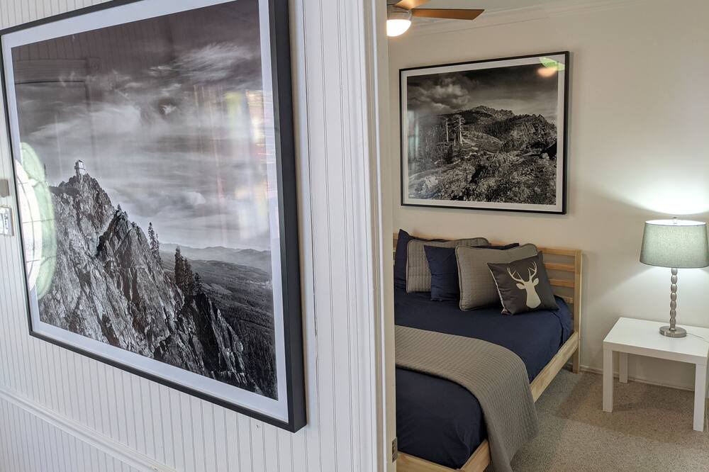 Photo of Bedroom in Downieville