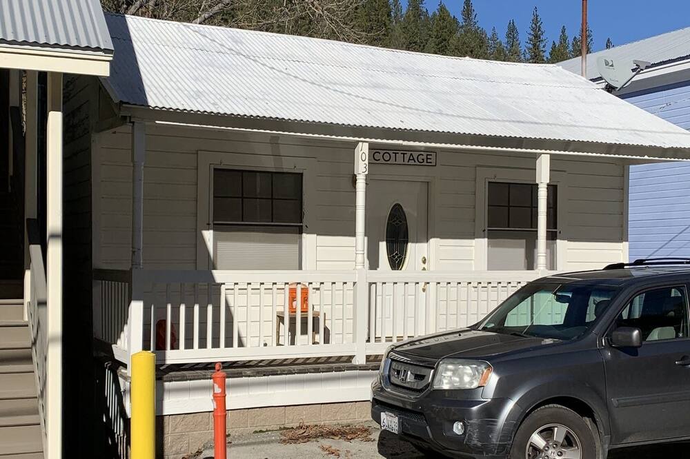 Photo of Others in Downieville