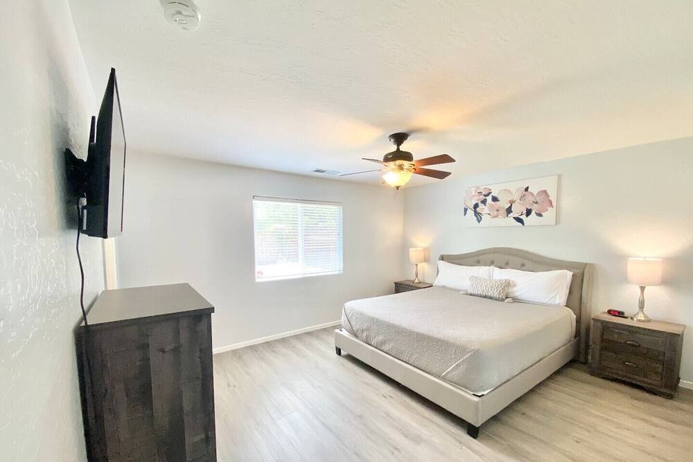 Photo of Bedroom in Visalia
