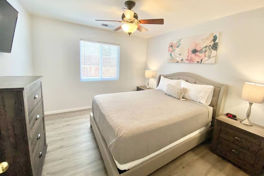 Photo of Bedroom in Visalia