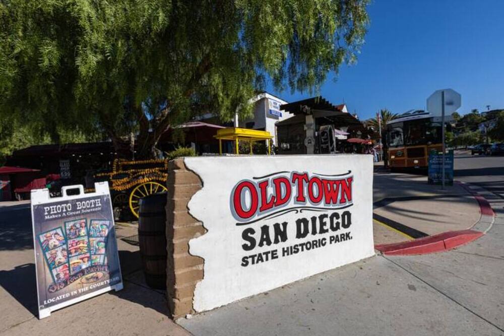 Photo of Outdoor in Midway District