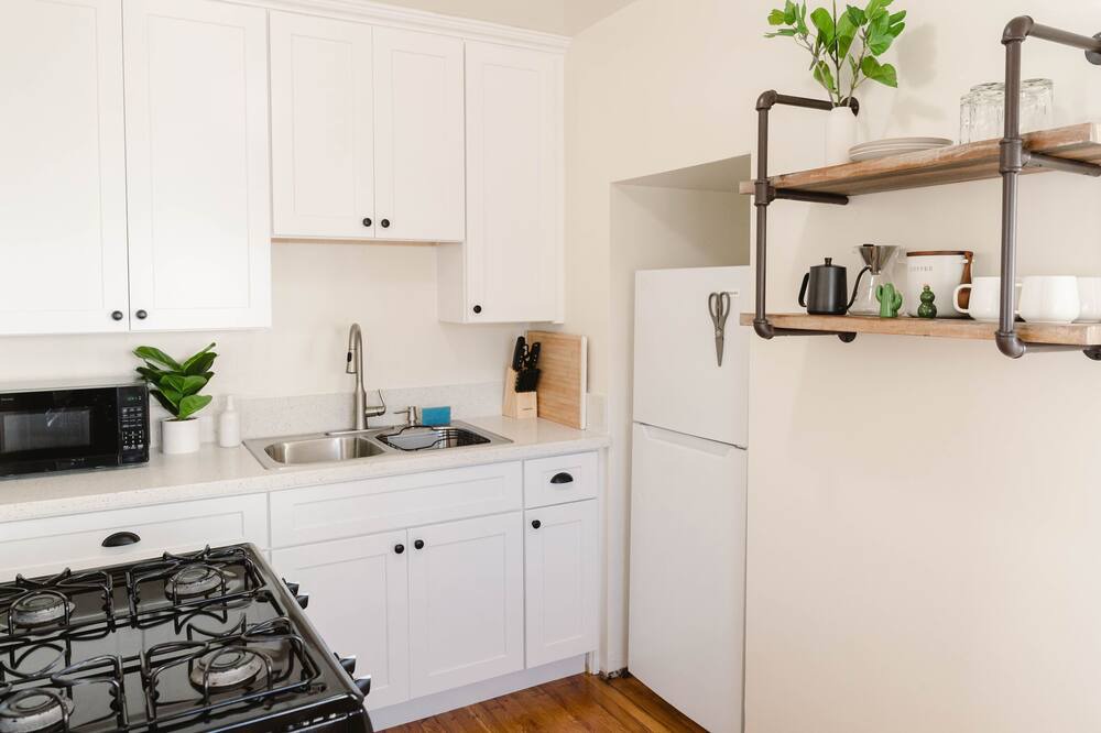 Photo of Kitchen in Midway District
