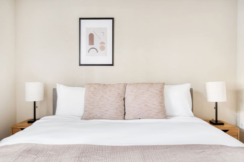 Photo of Bedroom in Morse Park