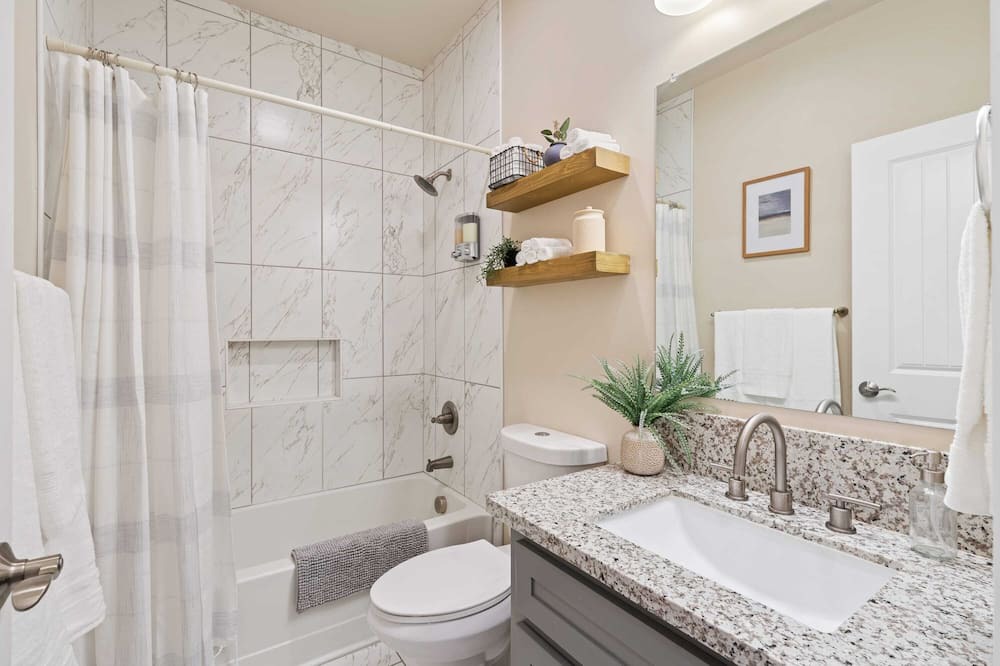 Photo of Bathroom in Sacramento