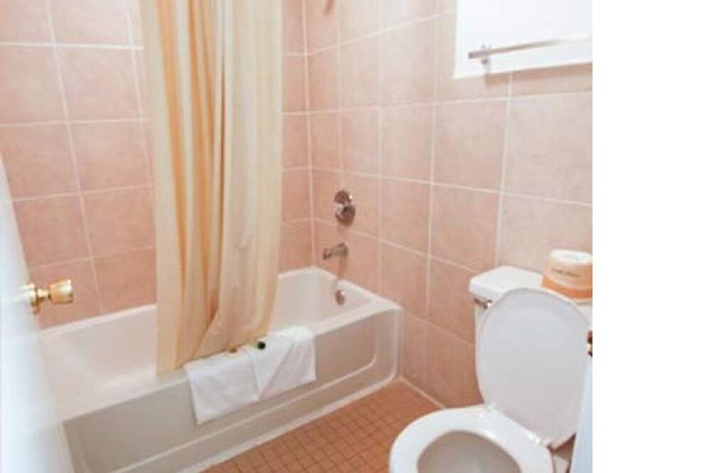 Photo of Bathroom in Midway-Pacific Highway