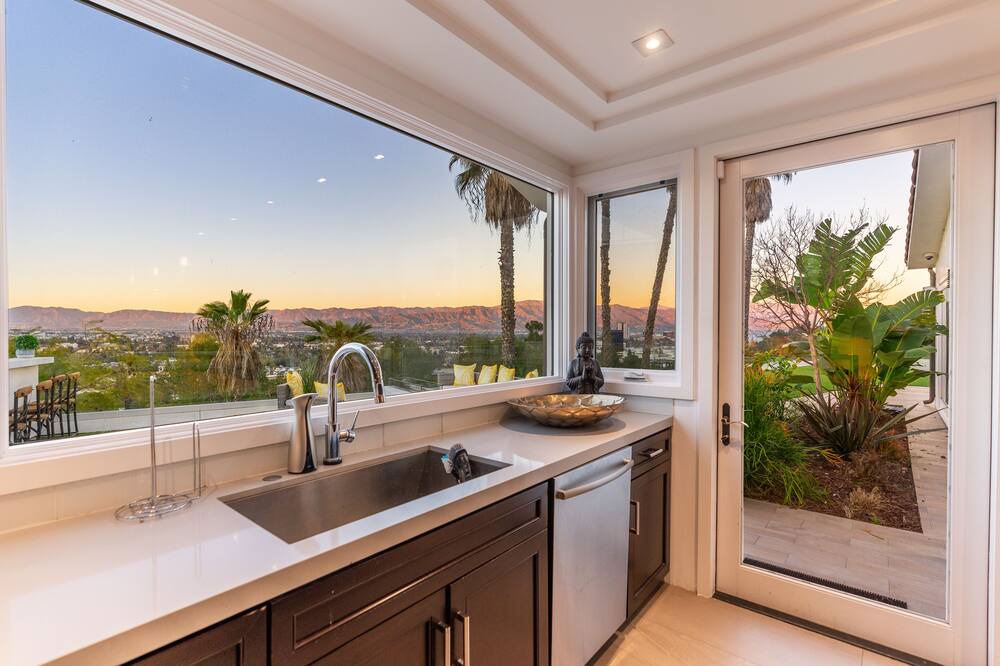 Photo of Kitchen in Studio City