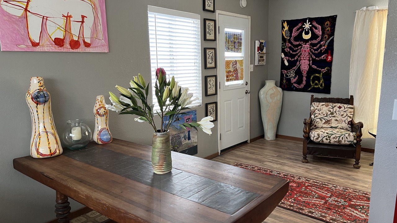 Photo of Livingroom in Landers