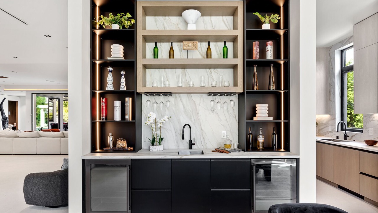 Photo of Kitchen in Tarzana