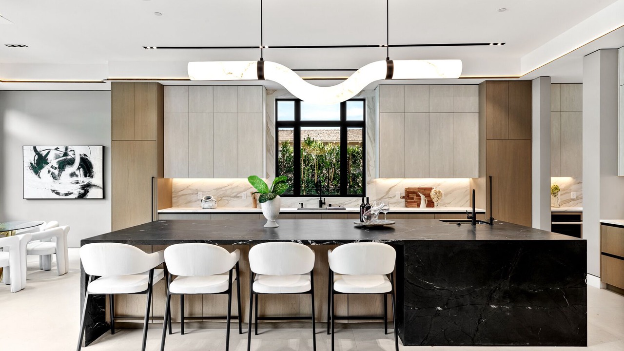 Photo of Kitchen in Tarzana