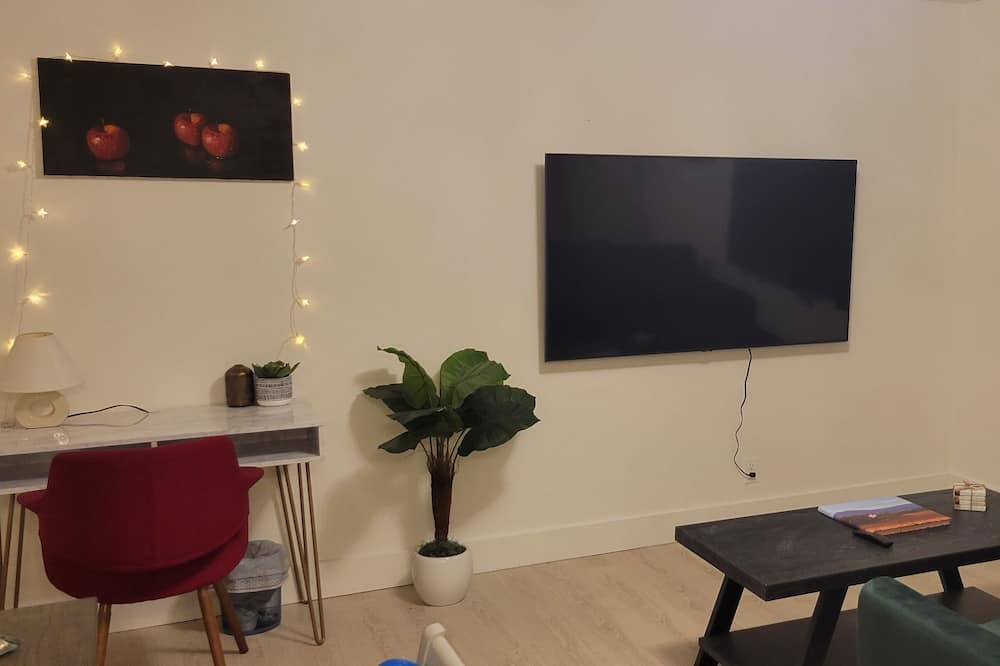 Photo of Livingroom in Napa