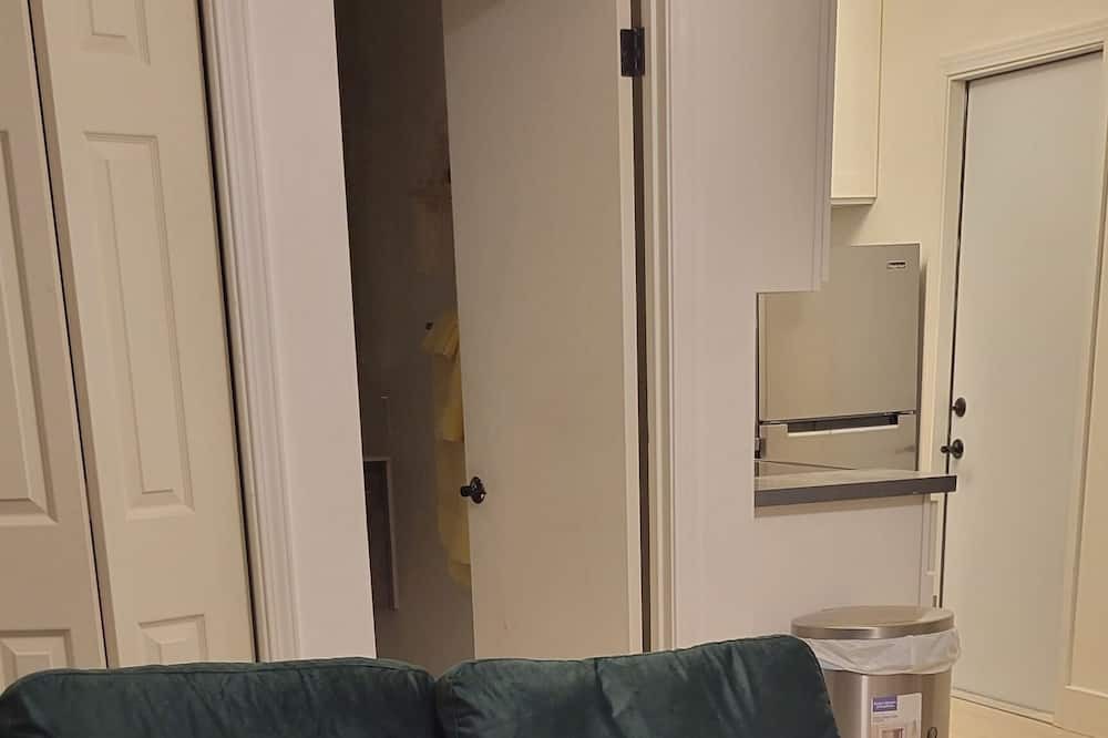 Photo of Livingroom in Napa
