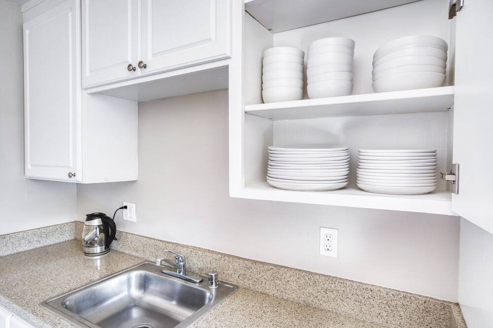 Photo of Kitchen in Shoreline West
