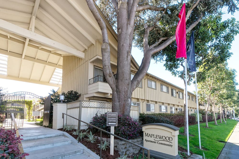 Photo of Outdoor in Shoreline West