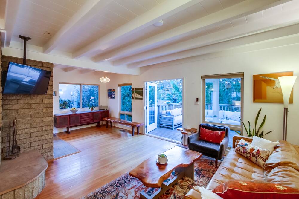 Photo of Livingroom in La Playa