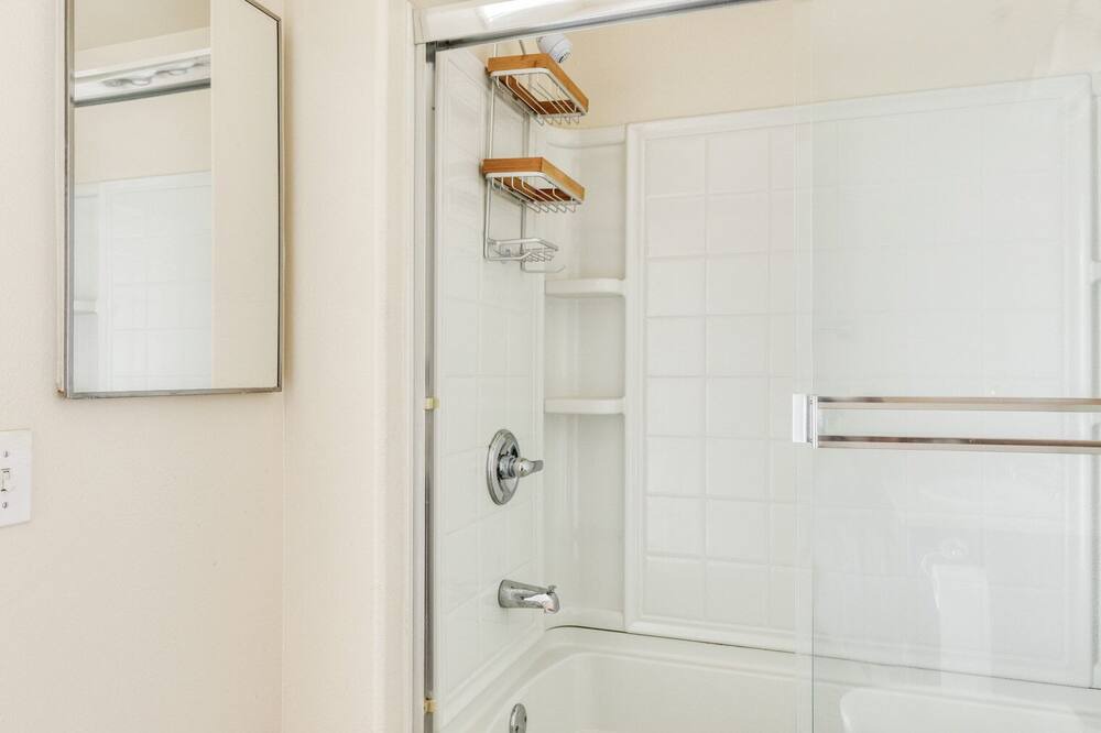 Photo of Bathroom in Koreatown