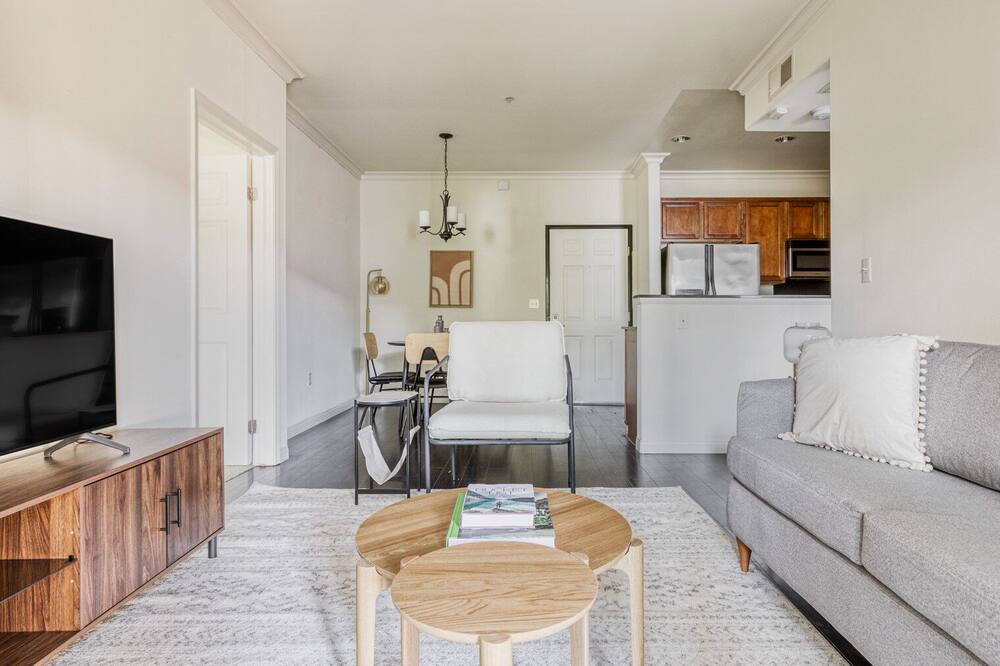 Photo of Livingroom in Koreatown