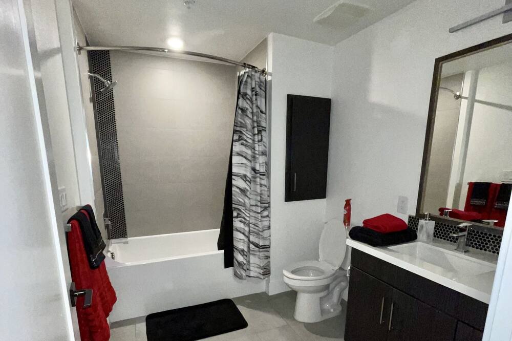 Photo of Bathroom in Marina del Rey