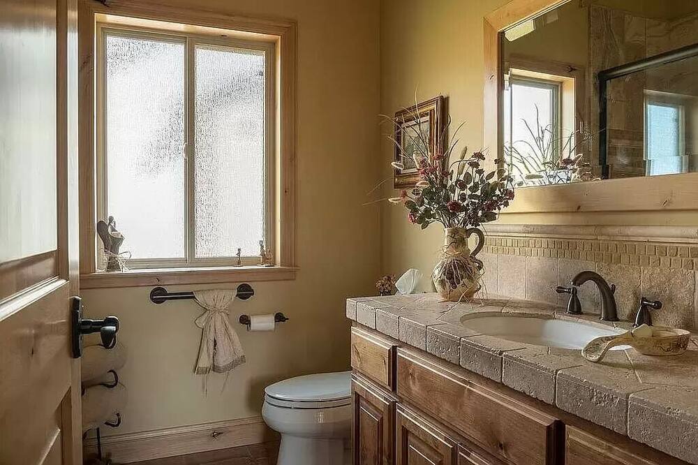Photo of Bathroom in South Lake Tahoe