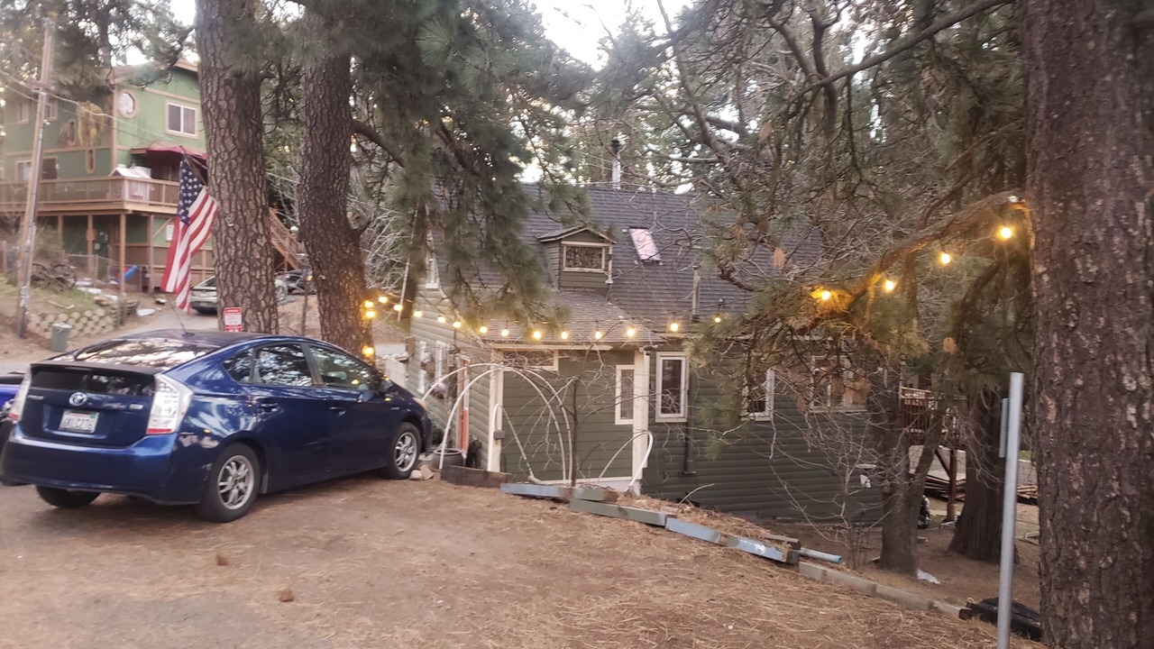 Photo of Outdoor in Cedarpines Park
