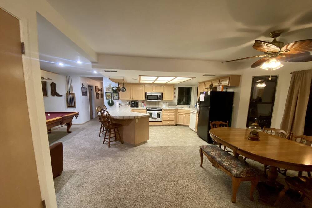 Photo of Livingroom in Raymond