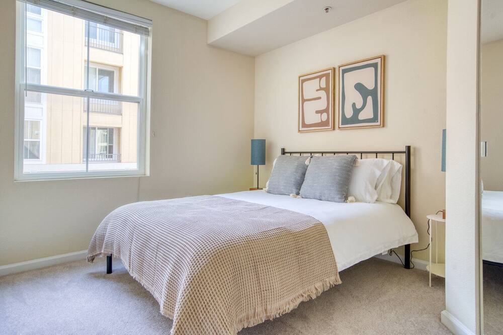 Photo of Bedroom in San Bruno