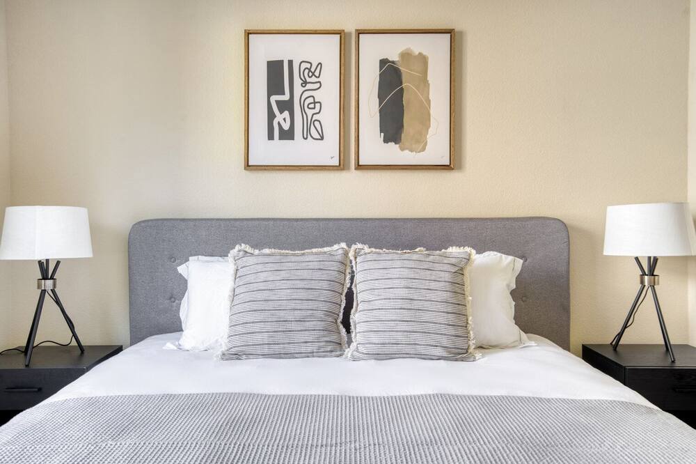 Photo of Bedroom in San Bruno