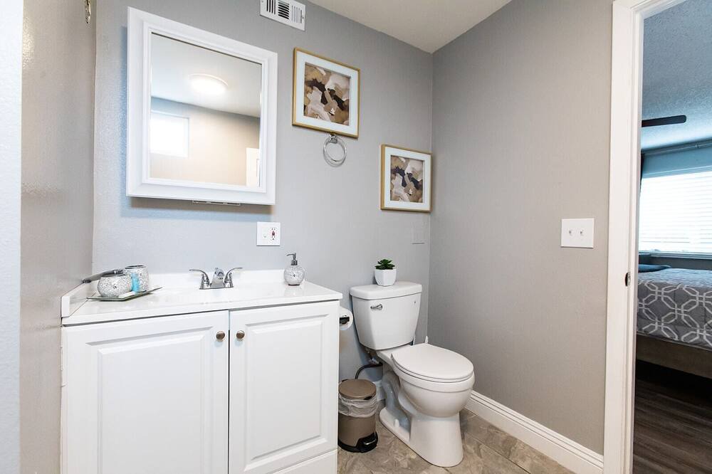 Photo of Bathroom in Hemet
