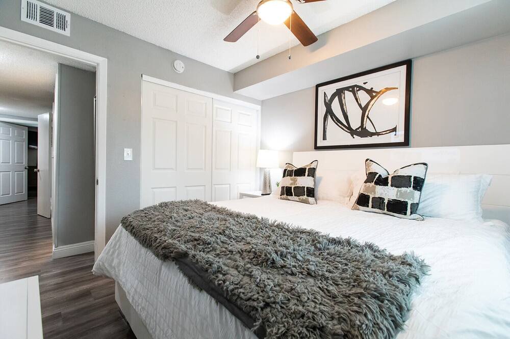 Photo of Bedroom in Hemet